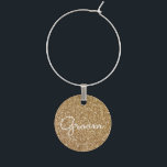 Bruidegom - Wedding Gold Glitter Sparkle Wijnglashanger<br><div class="desc">Bruidegom - Gold Faux Glitter en Sparkle Elegant Wedding Receptie Wijn Charm. De Gold Glitter Wine Charms is een geweldig cadeau voor een bruiloft of vrijgezellenfeest voor die speciale persoon die van goud houdt. Neem contact op met de ontwerper voor overeenkomende items.</div>