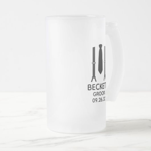 Bruidegom zwarte smoking matglas bierpul (Voorkant rechts)