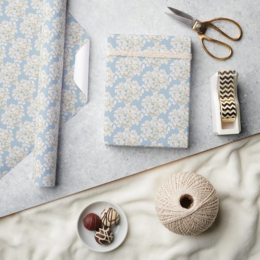 Bruids Hydrangea's in Zachtblauw Cadeaupapier (Crafts)