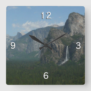 Bruids sluier waterval en Half Dome in Yosemite Vierkante Klok