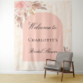 Bruidsboog met pampasgras in roze goud wandkleed (In situ)