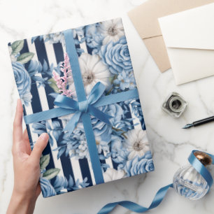 Bruidsdouche met marineblauwe bloemstrepen cadeaupapier