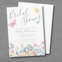 Bruidsdouche met wilde bloemen en vlinders