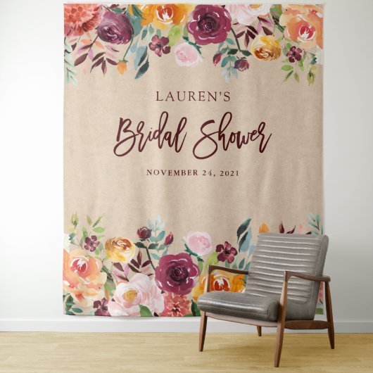 Bruidsfeest | Foto-achtergrond met bordeaux bloeme Wandkleed (In situ)