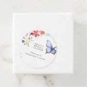 Bruidsfeest He Gives Me Butterflies Bedankjes Labels (In situ)