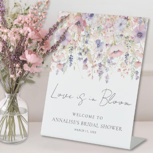 Bruidsfeest met wilde bloemen reclamebord met voetstuk