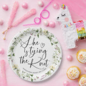 Bruidsfeest 'She Is Tying The Knot' Papieren Bordje (Feest)