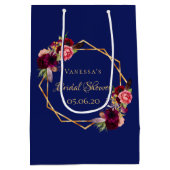 Bruidsfeestje navyblauw bloemmotief bordeauxrood medium cadeauzakje (Achterkant)