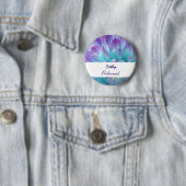 BRUIDSMEISJE Button met AQUA PAARSE Dahlia V12 (In situ)