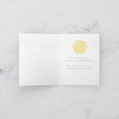 Bruidsmeisje in gele jurk dank je kaart (Binnen)