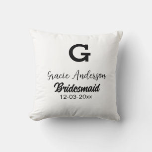 Bruidsmeisje naam toevoegen monogram eenvoudig min kussen