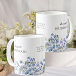 Bruidsmeisje Periwinkle Wildflower Elegant Floral Koffiemok<br><div class="desc">Bruidsmeisje mok gepersonaliseerd met naam en trouwdetails en versierd met waterverf wilde bloemen. Verander de rol naar creëer een aandenken cadeau voor alle dames in je bruiloft. Dit lieve bloemmotief heeft delicate en vrouwelijke wilde bloemen in een romantisch zacht palet van lila, maagdenpalet, bleek paars, lavendel en blauw. Perfect voor...</div>