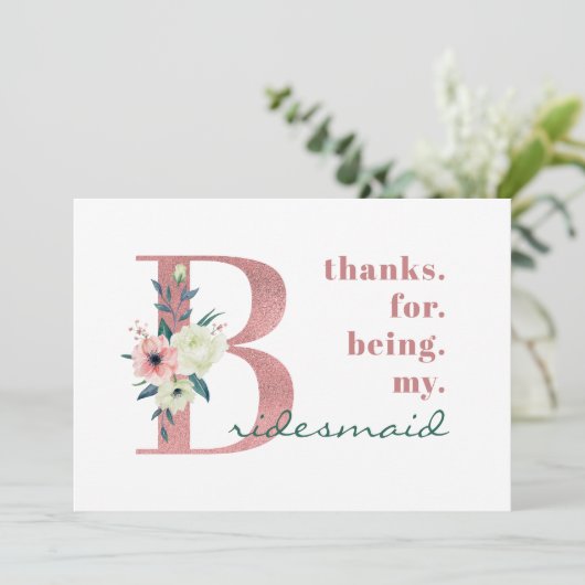 bruidsmeisje roze bloemige brief bruiloft bedankkaart (Staand voorkant)
