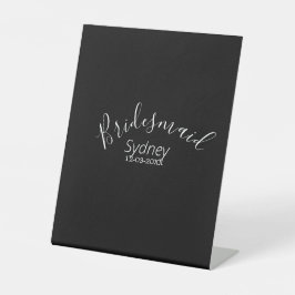 Bruidsmeisje vrijgezellenfeest voeg naam modern to reclamebord met voetstuk