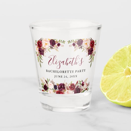 Bruidsmeisjesfeest Burgundy Waterverf Bloemen Shot Glas (Voorkant)