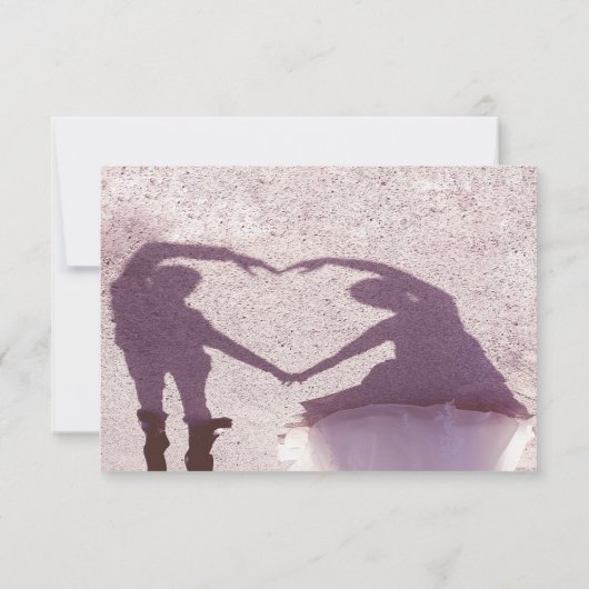 Bruidspaar Silhouet Hart in Zand RSVP Kaart (Achterkant)