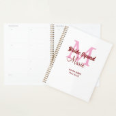 Bruidsploeg voeg naam monogram bruidsmeisje roze d planner (Display)
