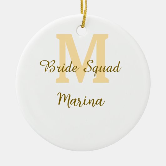 Bruidsquadronde monogram gouden bruiloft eenvoudig keramisch ornament (Voorkant)
