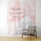 Bruidsregenboogroze witte bruidsjurk naam wandkleed (In situ)