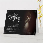 Bruiloft aankondiging met staande bruid - Classic (Gele Bloem)