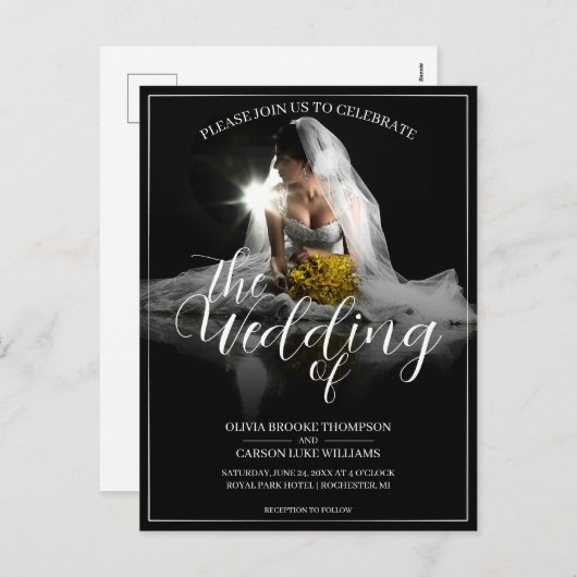 Bruiloft Aankondiging met Zittende Bruid - Classic (Voorkant / Achterkant)