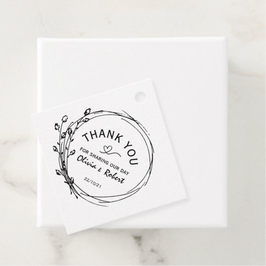 Bruiloft bedank kaartjes met landelijke bloemenpri bedankjes labels (In situ)