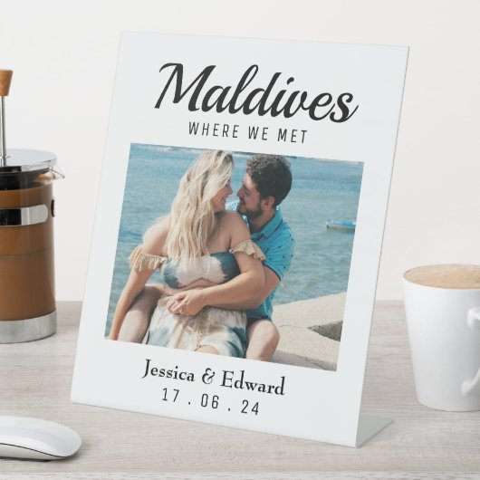 Bruiloft Bestemming Tafel Naam Koppel Reizen Foto Reclamebord Met Voetstuk (Insitu)