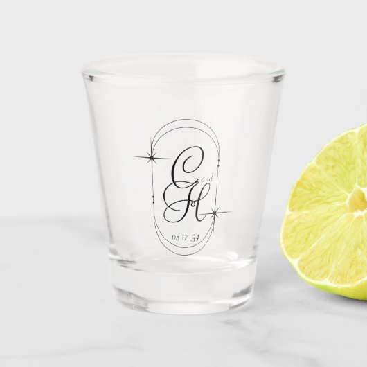 Bruiloft Bewaar de datum Monogram Boho Script Zwar Shot Glas (Voorkant)