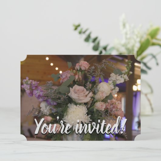 Bruiloft boeket uitnodiging kaart (Staand voorkant)