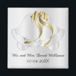 Bruiloft Dag Bruid / bruidegom Keepsake Magnet<br><div class="desc">Trouwdag Keepsake magneten van de bruid en bruidegom klaar om te personaliseren. ✔Let op: niet alle sjablonen hoeven te worden gewijzigd. 📌Als u meer aanpassingen nodig hebt, klikt u op de knop "Klik om verder aan te passen" of "Aanpassen of ontwerp bewerken" en gebruikt u onze ontwerptool om het formaat...</div>