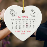 Bruiloft Datum Hart Kalender Getrouwd Keramisch Ornament<br><div class="desc">Bruiloft Datum Hart Kalender Getrouwd Keramisch Ornament. Overeenkomende objecten beschikbaar.</div>