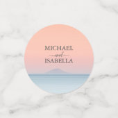 Bruiloft door het zee onder peachy sky zonsonderga confetti (Kleine voorkant)