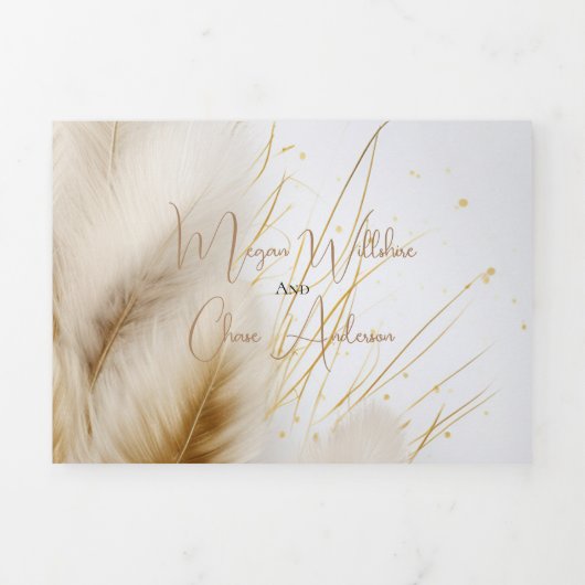 Bruiloft | Elegante Boho Ivoor en Gouden Pampa's Drieluik Uitnodiging (Cover)