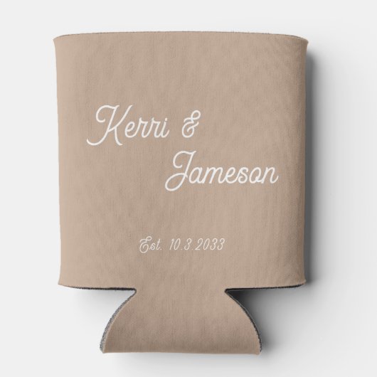 Bruiloft gunsten Latte minimalistisch script Blikjeskoeler (Achterkant)