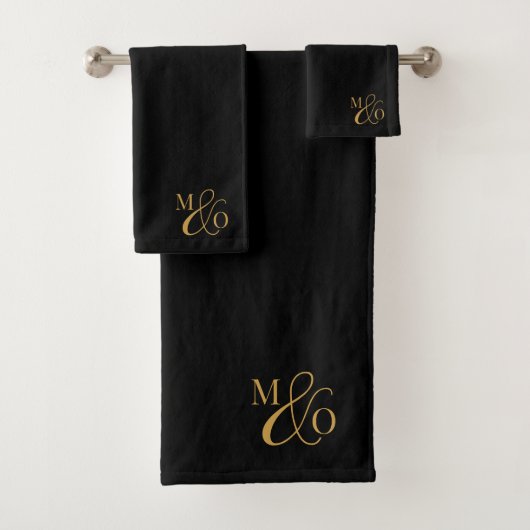Bruiloft Monogram Gouden Initialen Serif Script Zw Bad Handdoek (Insitu)