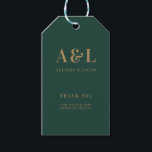 Bruiloft Monogram Minimalist Emerald Groen Goud Cadeaulabel<br><div class="desc">Een minimalistisch collectie van het huwelijksmonogram van producten met klassieke,  traditionele typografie in goud. Het perfecte aangepaste ontwerp voor uw speciale dag!</div>