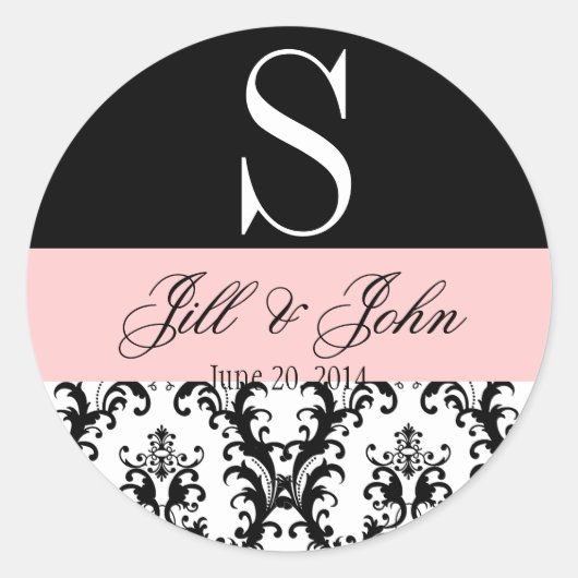 Bruiloft Monogram Namen Datum Damast Zwart Roze Ronde Sticker (Voorkant)