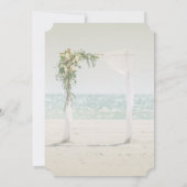 Bruiloft op het strand met prieel Bloemige bruidsd Kaart (Achterkant)