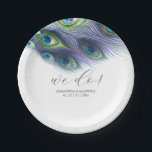 Bruiloft Papier Borden Majestic Peacock Papieren Bordje<br><div class="desc">Deze bruiloft papieren borden zijn voorzien van een top boarder van waterverf pauwenveren in tinten van koningsblauw, groen en paarse. De woorden "we do" verschijnen in trendy moderne scripttypografie. Gebruik de sjabloon velden om uw aangepaste begroeting, namen en trouwdatum toe te voegen. Een romantische keuze voor bruiloften, uw vrijgezellenfeest of...</div>