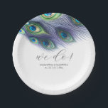 Bruiloft Papier Borden Majestic Peacock Papieren Bordje<br><div class="desc">Deze bruiloft papieren borden zijn voorzien van een top boarder van waterverf pauwenveren in tinten van koningsblauw, groen en paarse. De woorden "we do" verschijnen in trendy moderne scripttypografie. Gebruik de sjabloon velden om uw aangepaste begroeting, namen en trouwdatum toe te voegen. Een romantische keuze voor bruiloften, uw vrijgezellenfeest of...</div>