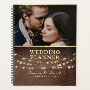 Bruiloft Planner met Rustieke Houten Slingerlichtj