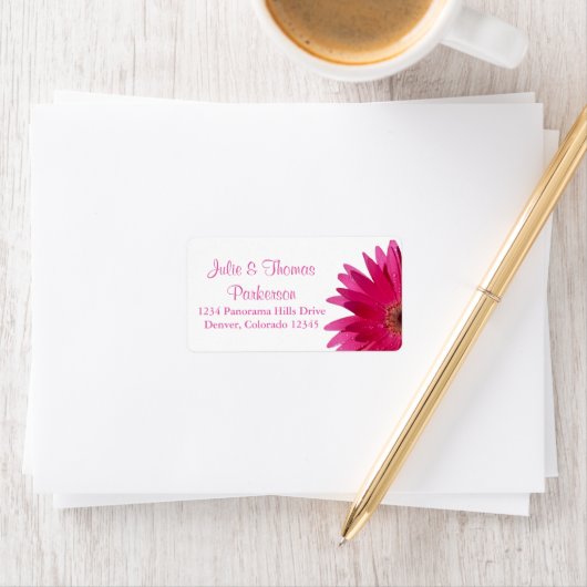 Bruiloft retour adres label | Roze Gerber Daisy (Insitu)