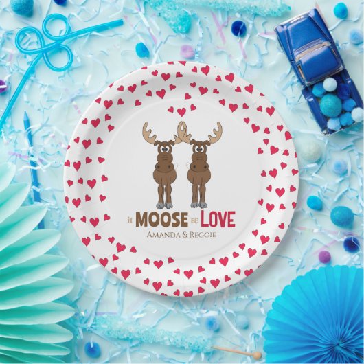 Bruiloft rode harten Schattige Moose Whimsical Cus Papieren Bordje (Feest)
