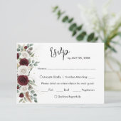 Bruiloft RSVP kaart met bloemen in bordeauxroze ti (Staand voorkant)