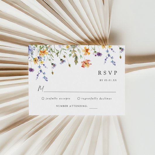Bruiloft RSVP kaart met wilde bloemen