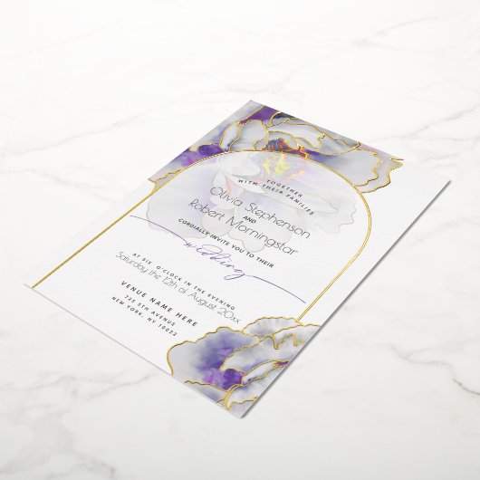 Bruiloft | Stunning Paars Peony Folie Uitnodiging (Gedraaid)