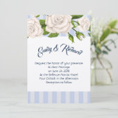 Bruiloft uitnodiging-witte rozen op blauwe strepen kaart (Staand voorkant)