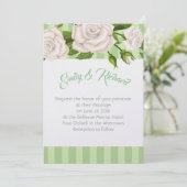 Bruiloft uitnodiging-witte rozen op groene strepen kaart (Staand voorkant)
