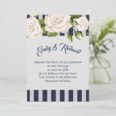 Bruiloft uitnodiging-witte rozen op saffier strepe kaart (Staand voorkant)