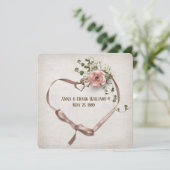 bruiloft vernieuwend lint hart met ringen kaart (Staand voorkant)